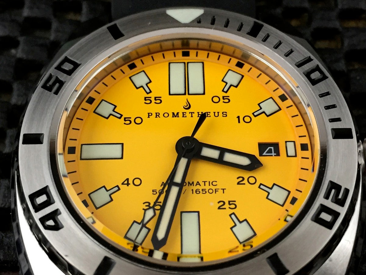 Diver Watches and Fashion: A Deep Dive into Timeless Style – Prometheus ...